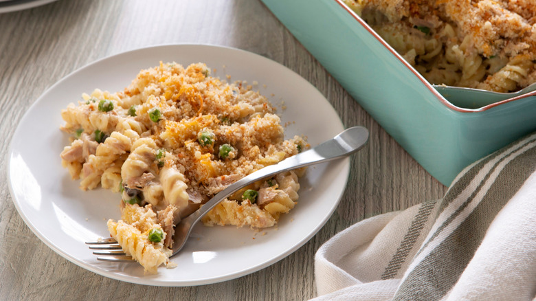 Tuna noodle casserole