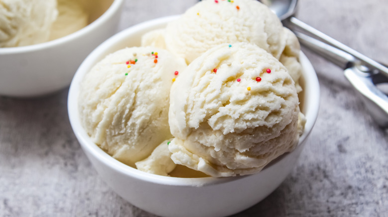 Vanilla ice cream with sprinkles in bowl