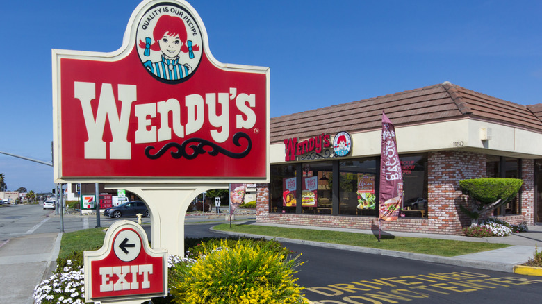 Exterior shot of a Wendy's location