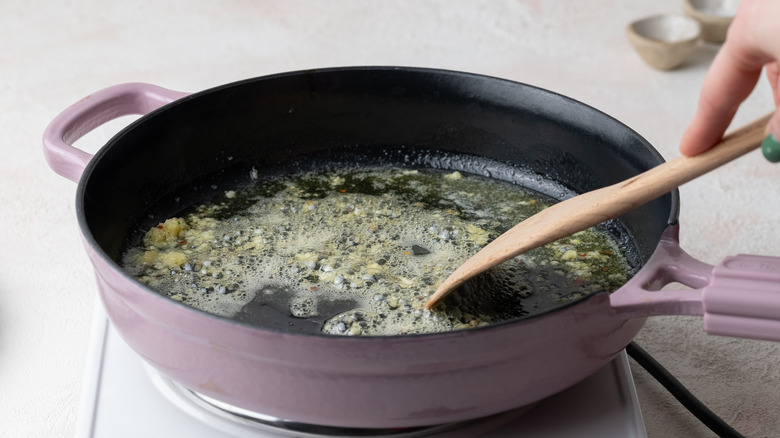 garlic and chili flakes with butter 
