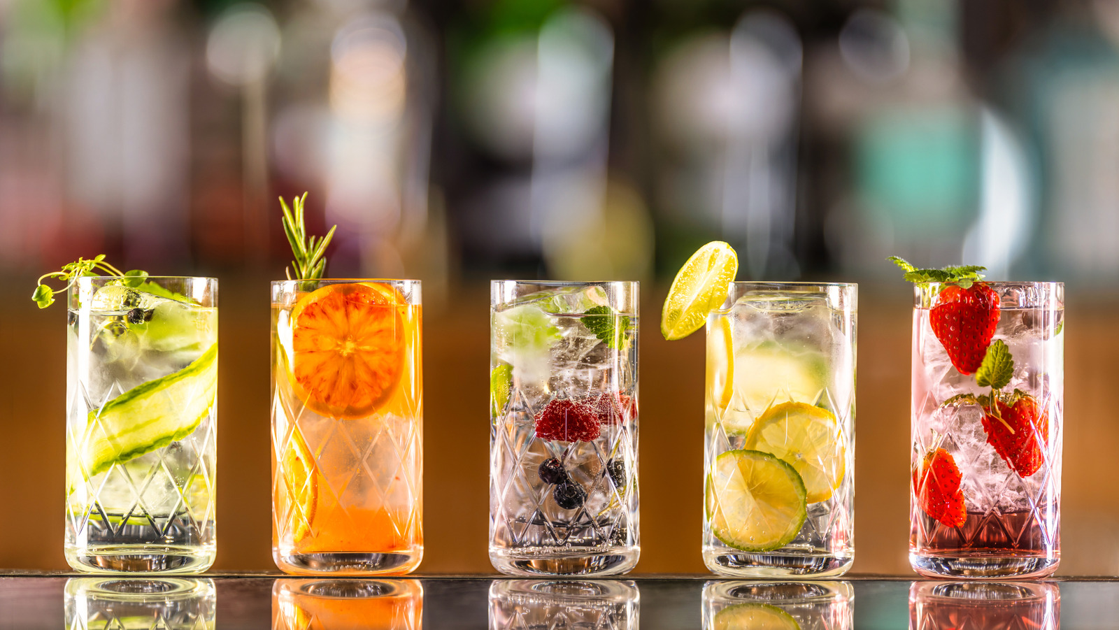 The Precise Difference Between Gin Rickey And Tom Collins Drinks