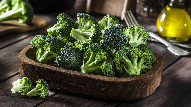 Dish filled with broccoli florets