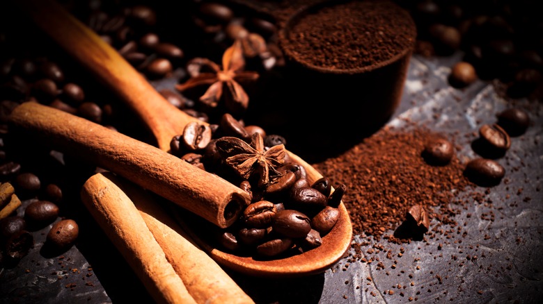 Coffee beans and cinnamon sticks