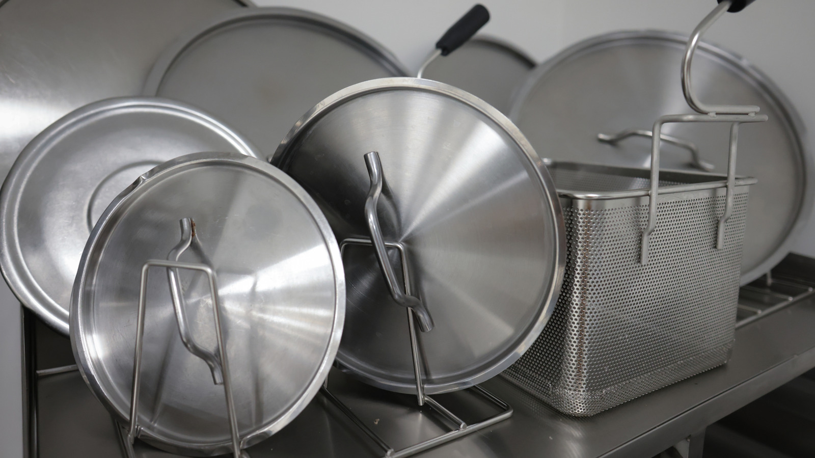 Gone Are The Days Of Cluttered Pot Lids After A 5-Minute Dollar Tree Hack