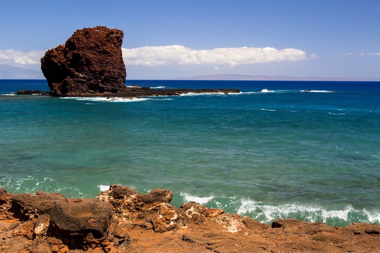Gorgeous Hawaiian Spots That Haven't Been Overrun by Tourists