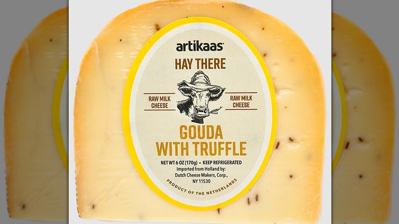 Artikaas Hay There Gouda with Truffle on a white background.