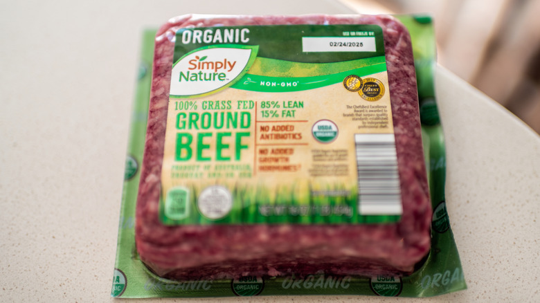 A square package of Simply Nature grass-fed ground beef