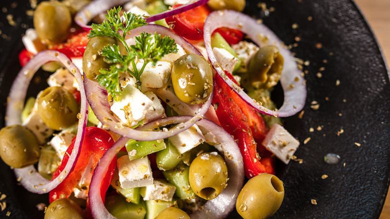 Greek salad ingredients