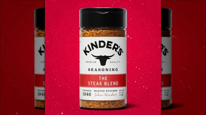 A bottle of Kinder's The Steak Blend Seasoning