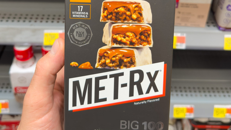 MET-Rx Big 100 meal bar box