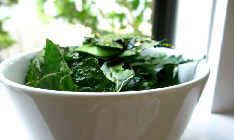 Taking a Calcium Supplement Alone Won't Give You Strong Bones