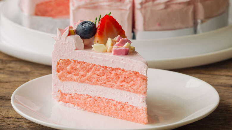White chocolate berry layer cake
