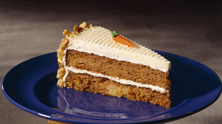 carrot cake slice on plate