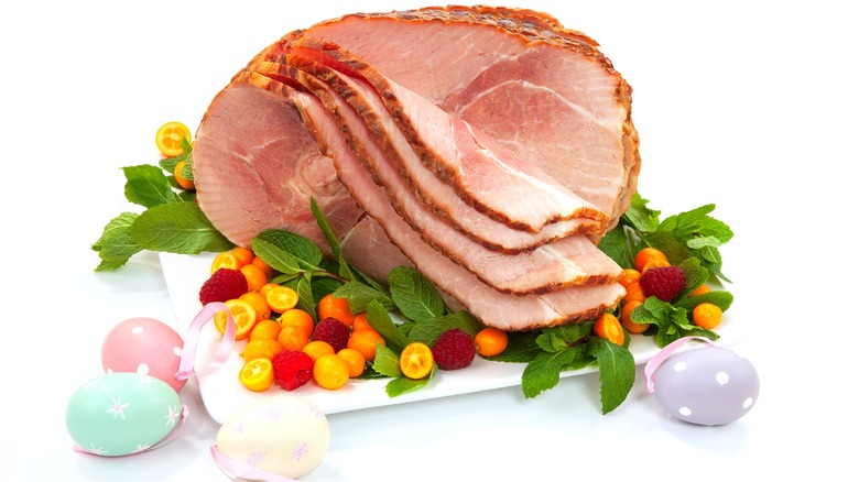 Sliced ham with Easter eggs 