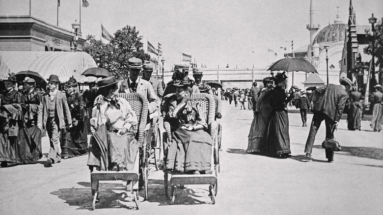 Attendees at the 1893 Chicago World's Fair