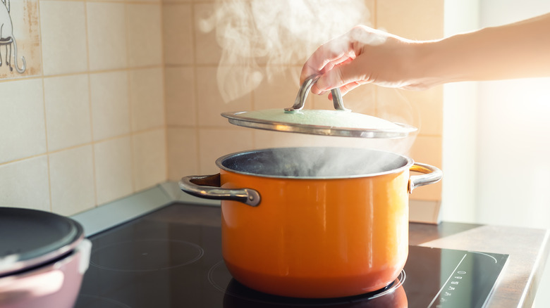 Kitchen Tip: How to Boil Water Faster - Always Order Dessert