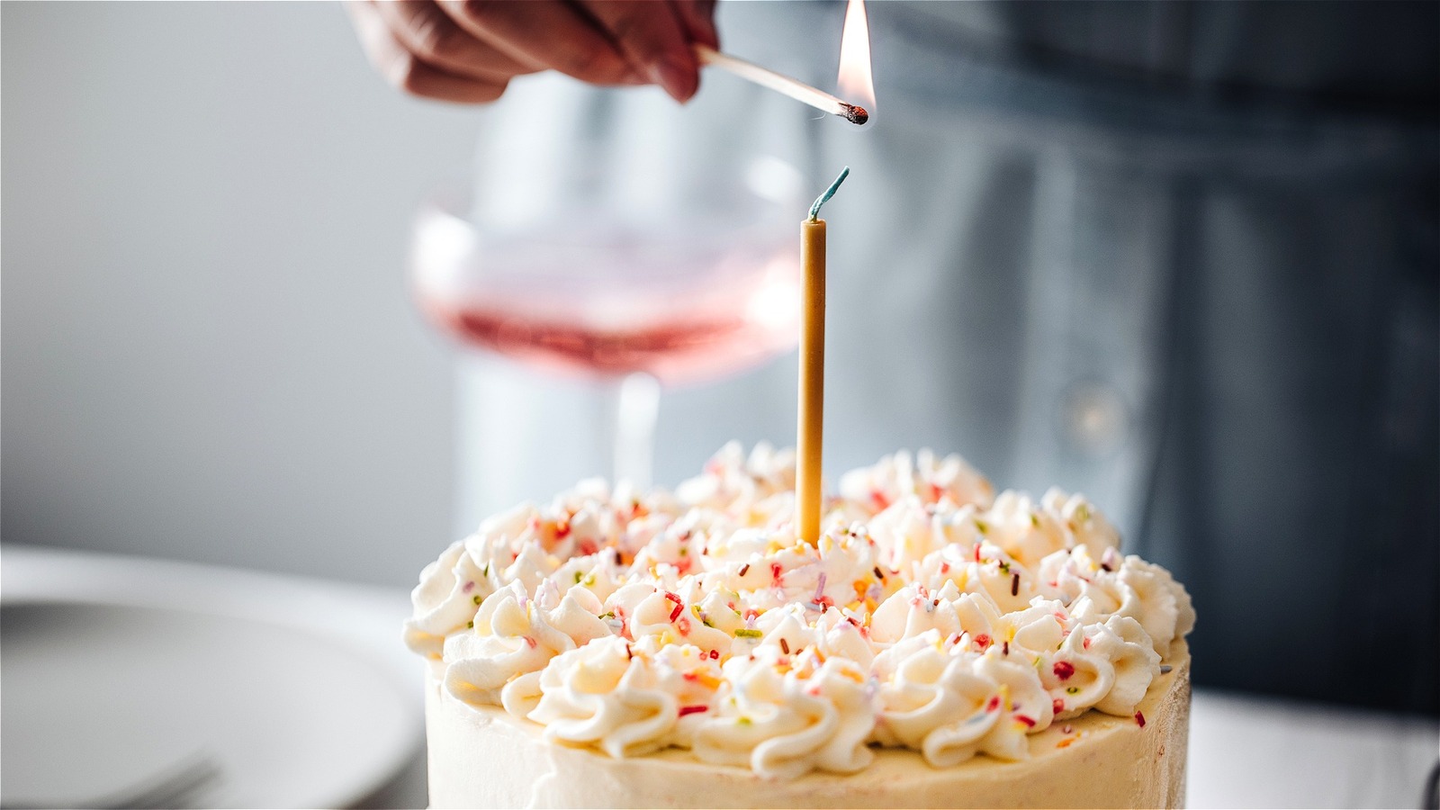 Here's What To Know About Let Them Eat Candles From Shark Tank