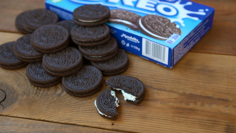 Pile of Oreos on wooden table