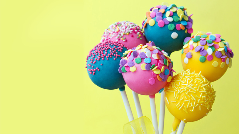 Assorted cake pops