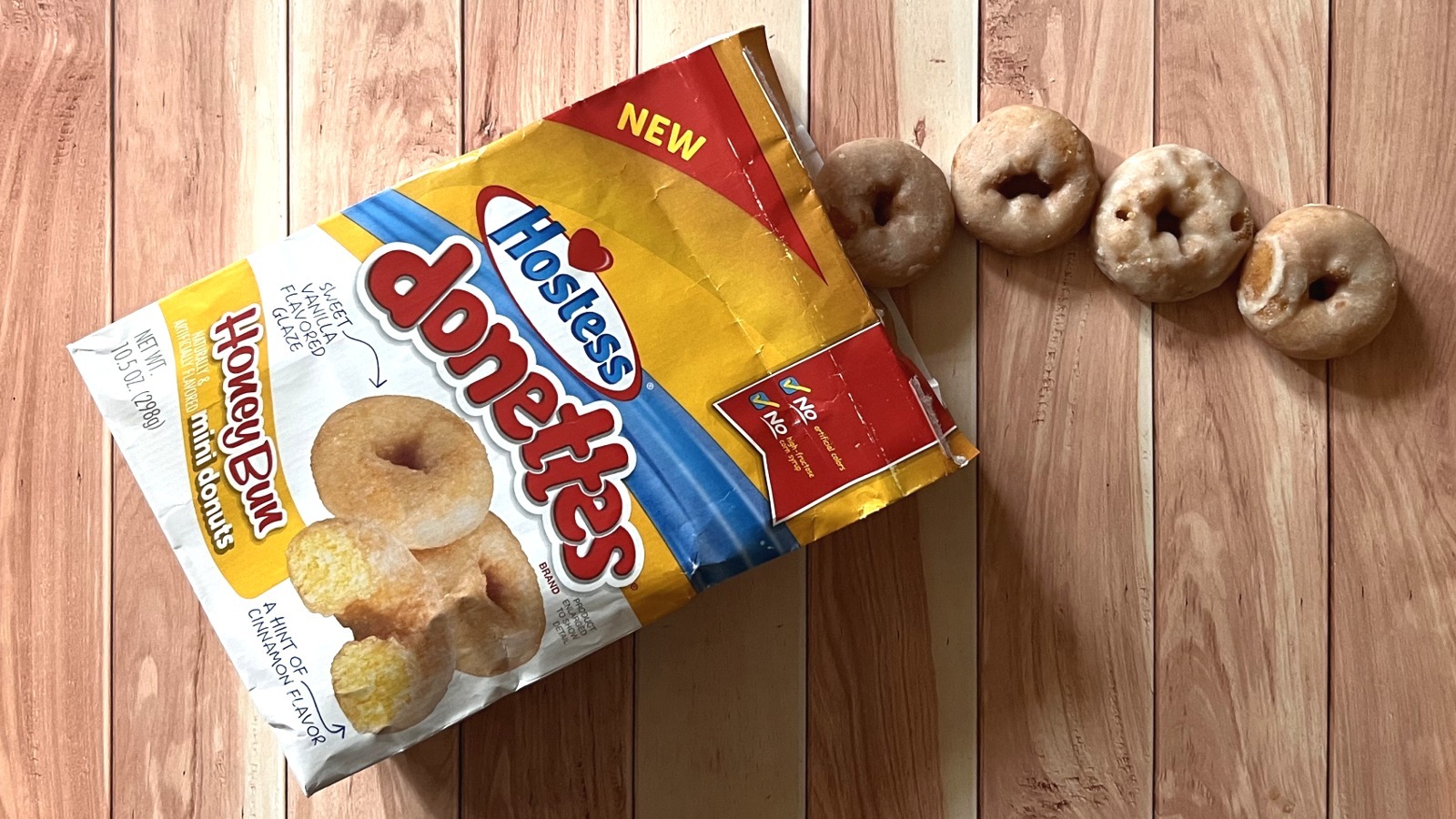 Hostess HoneyBun Review They Aren't Groundbreaking, But They