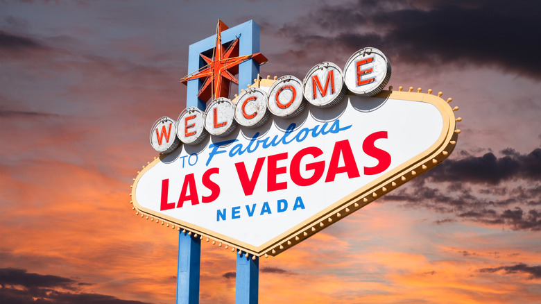 Welcome to Las Vegas sign