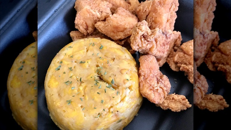 Fried chicken and mufango