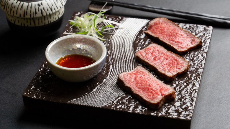 thin sliced wagyu steak 