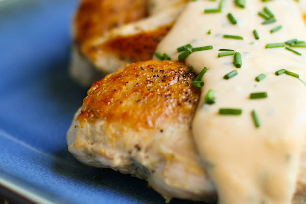 Chicken with Feta Cheese Sauce