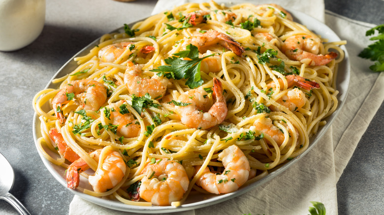 Shrimp scampi with pasta plate