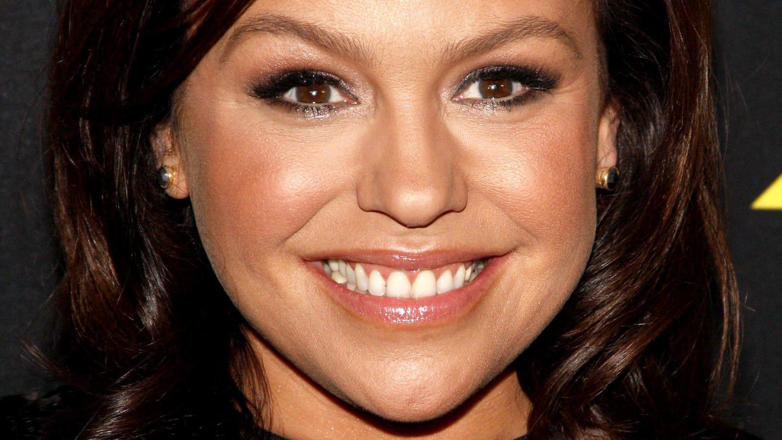 How Rachael Ray Really Feels About The Sauce Vs. Gravy Debate