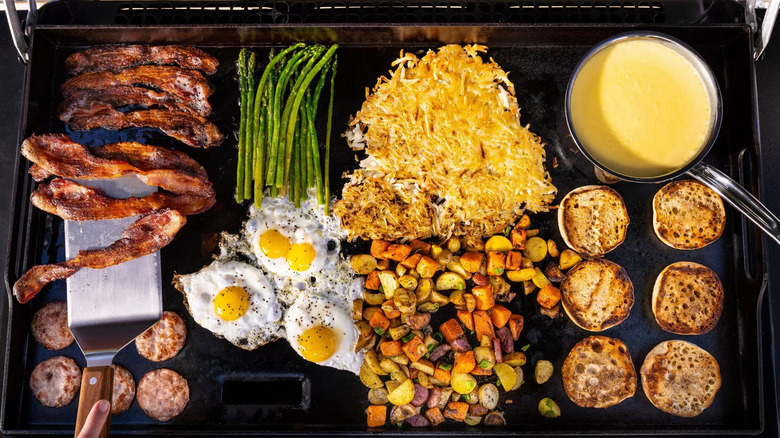 How to season any Blackstone griddle to Keep Food from sticking