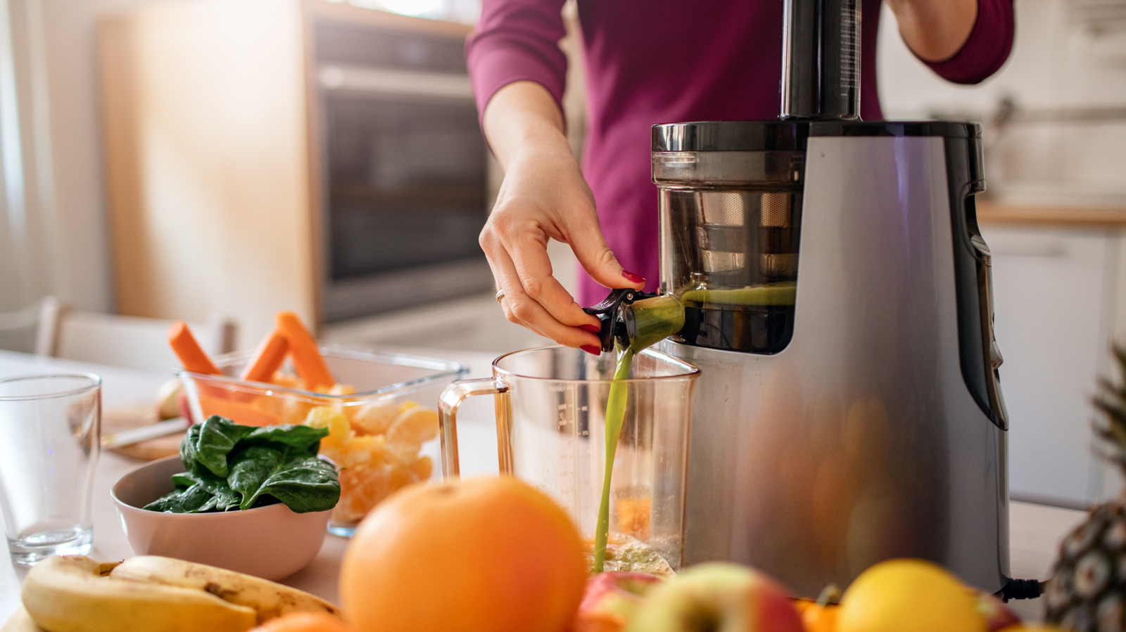 How To Clean A Juicer And Avoid Endless Scrubbing – The Daily Meal