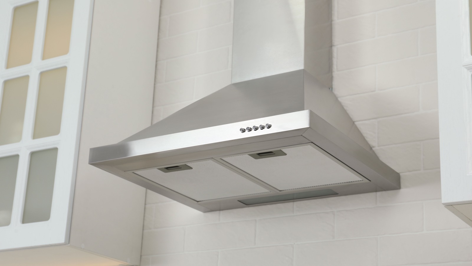 How To Clean That Sticky Grease Off Of Your Range Hood
