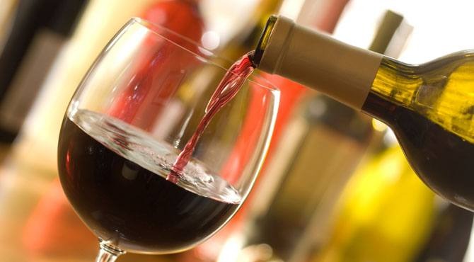 How to Host Your Own Wine Tasting Party