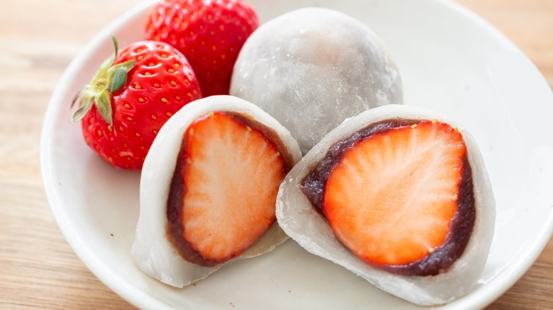 Strawberry Daifuku Mochi