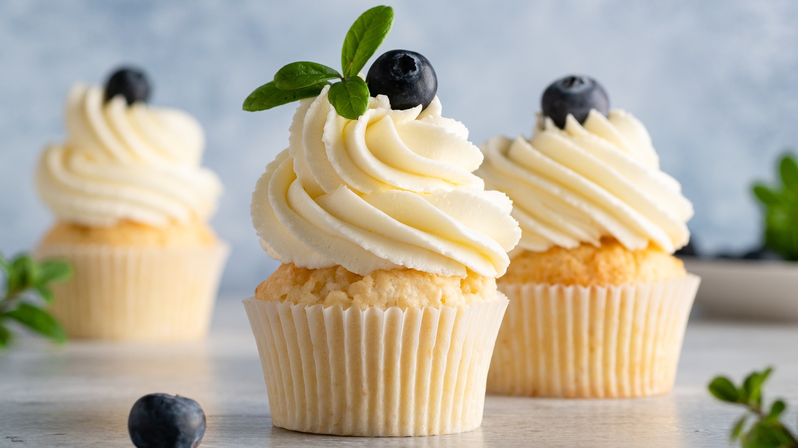 How To Properly Transform Your Cake Batter Into Fluffy Cupcakes