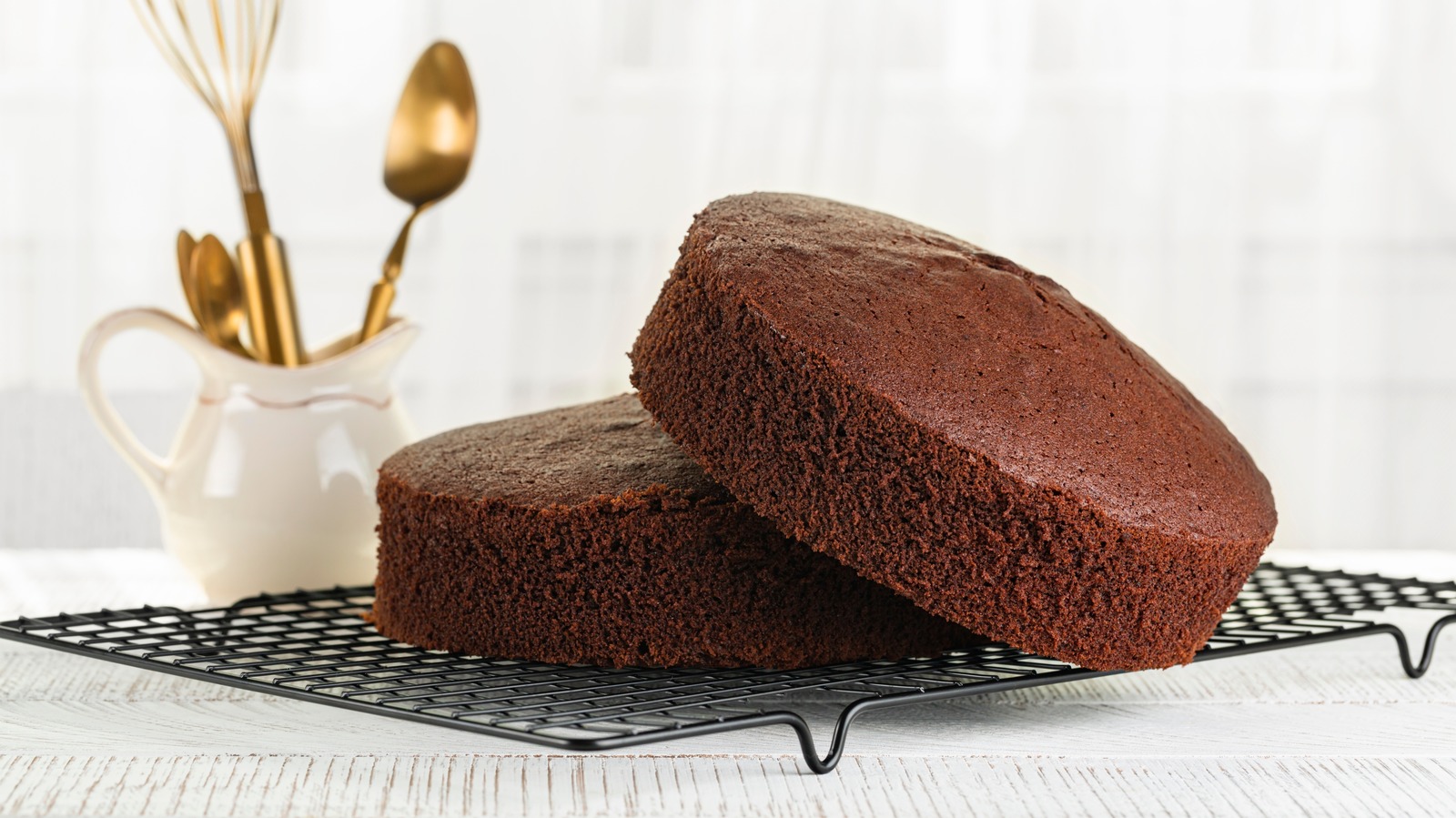 About Preventing Cakes From Getting Stuck in Bundt Cake Pans