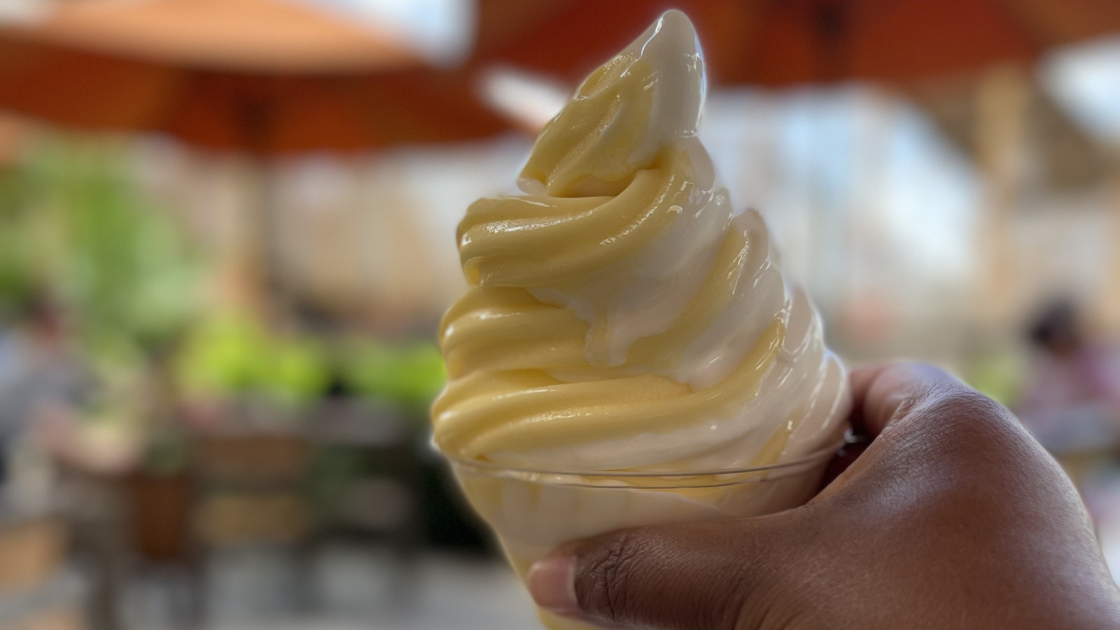 How To Turn Starbucks' Pineapple Refresher Into A Disney Dole Whip Dupe