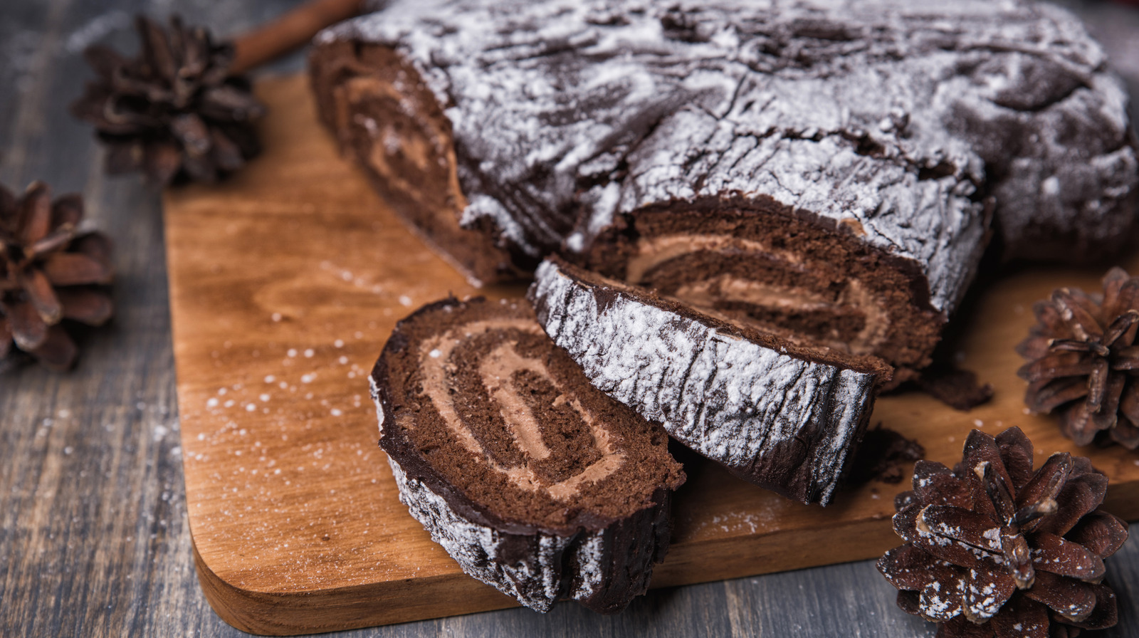 How Yule Log Cakes Became A Christmas Tradition