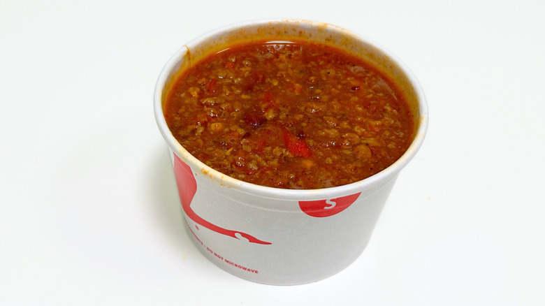 Close up of Wawa Chili in a to-go container