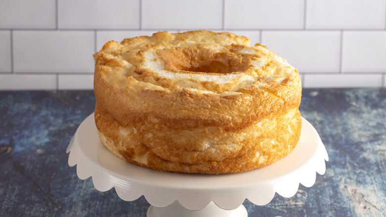 Angel food cake