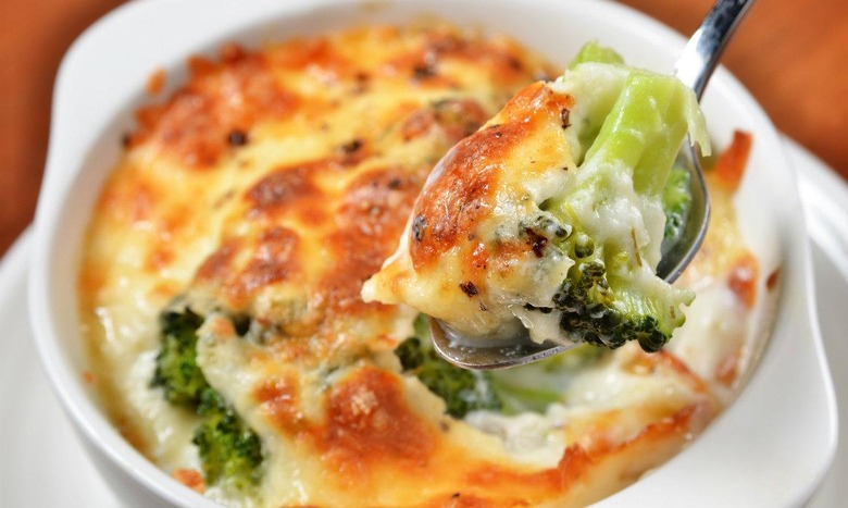 Crock-Pot Egg and Broccoli Casserole