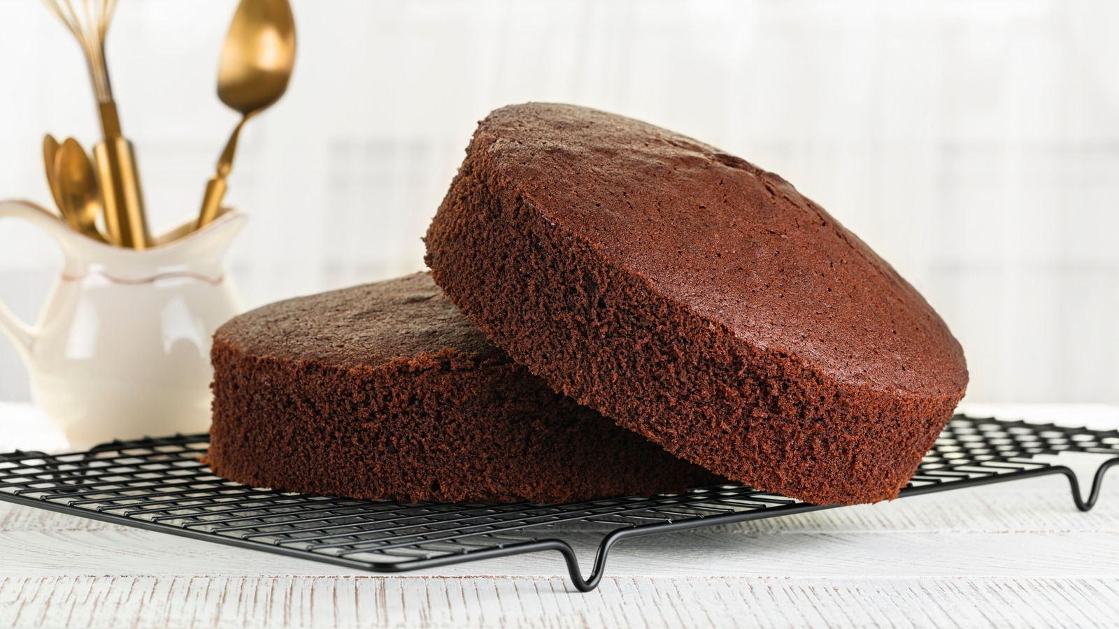 Instant Pudding Is An Effortless Way To Bring Moisture To Dry Boxed Cake Mix