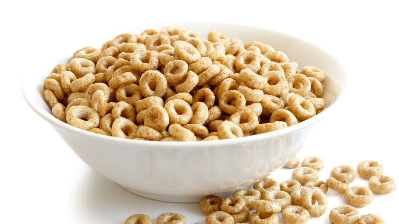 Honey Nut Cheerios cereal