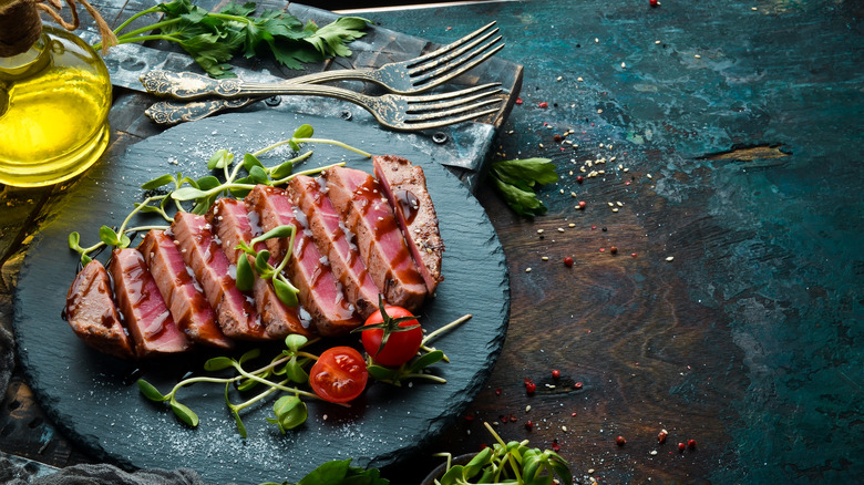 seared, sliced tuna steak