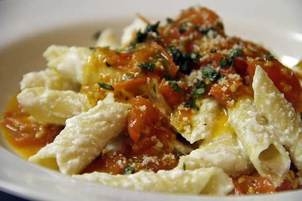 Pop's Primo Cheese Pasta with Cherry Tomato Sauce