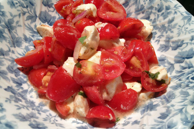Cherry Tomato, Mozzarella, and Basil Salad Recipe