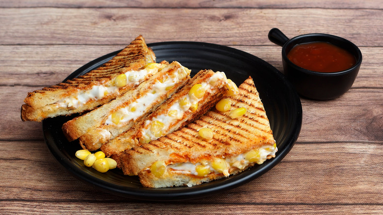 Grilled cheese with corn