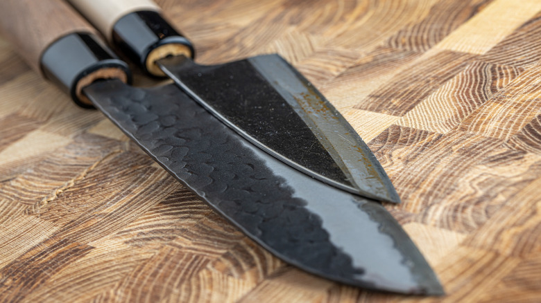 Damascus steel knives
