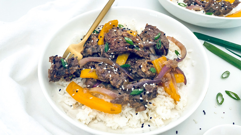 Korean style beef in bowl 